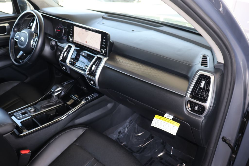 2021 Kia Sorento SX 24