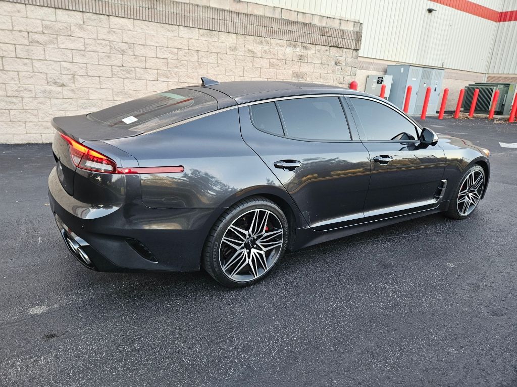 2022 Kia Stinger GT2 5