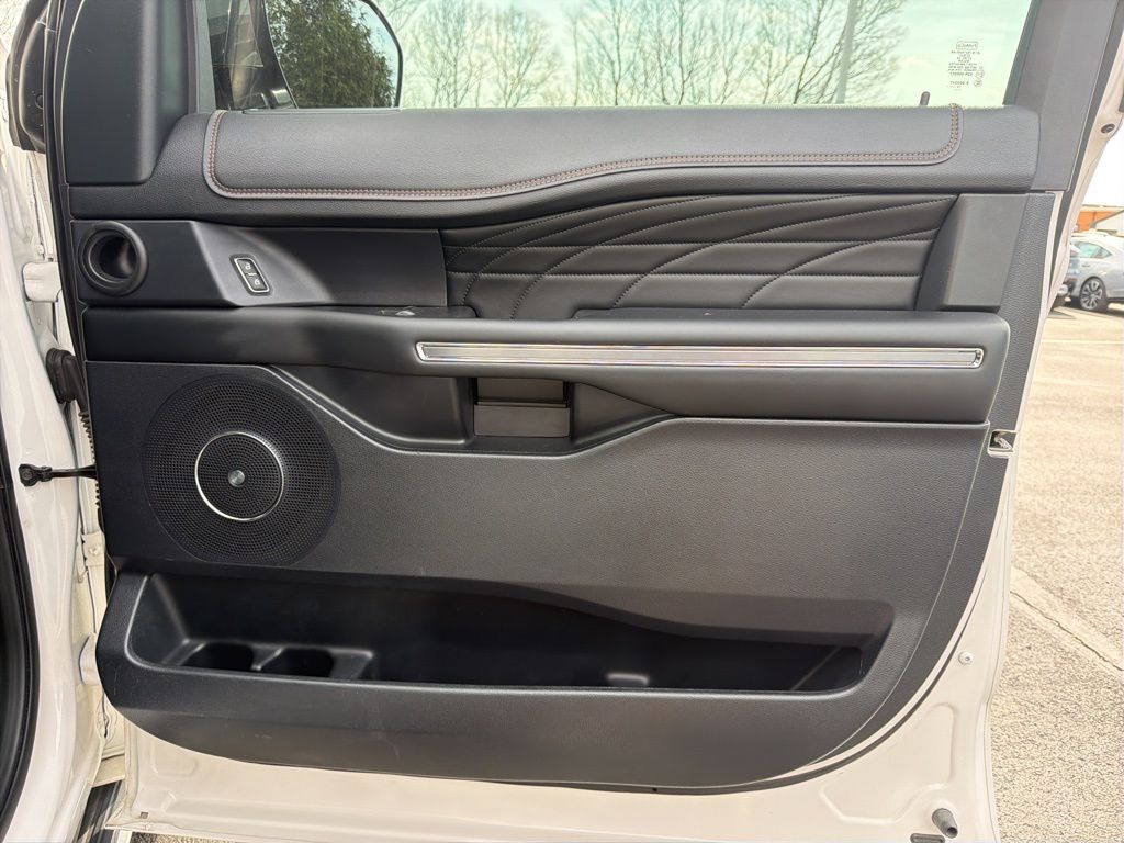 Thumbnail: 2019 Ford Expedition MAX - 27