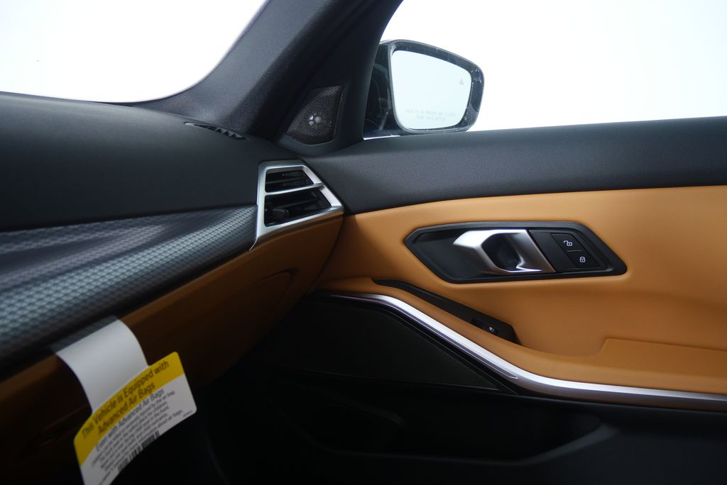 Thumbnail: 2026 BMW 3 Series - 25