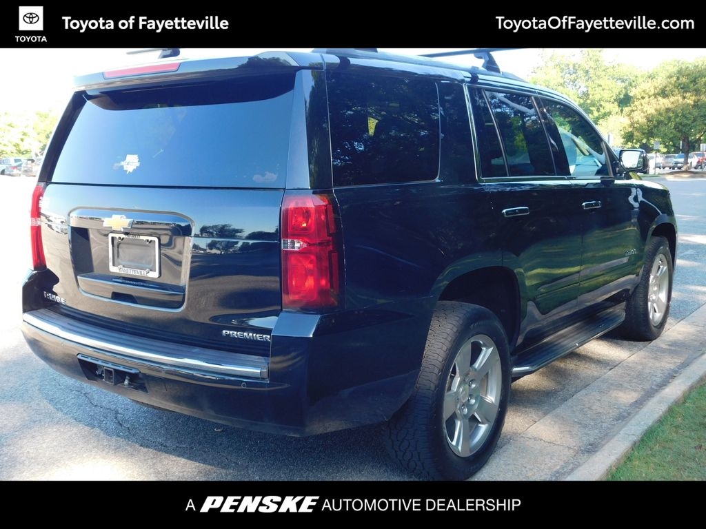 Thumbnail: 2019 Chevrolet Tahoe - 4