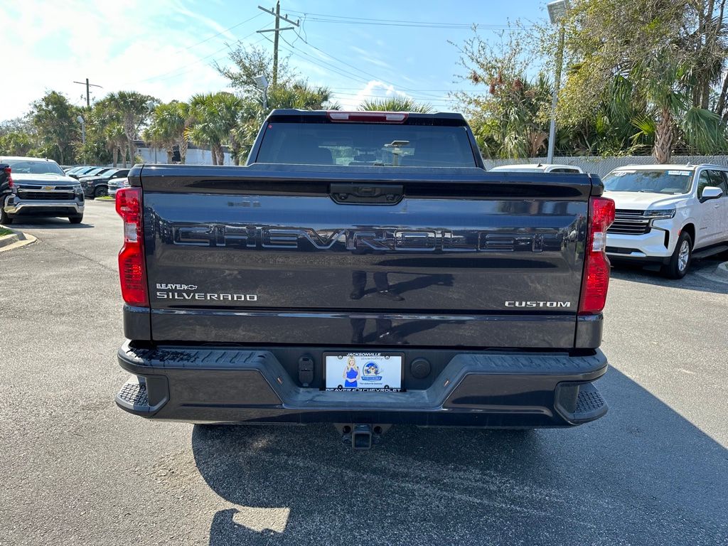 2022 Chevrolet Silverado 1500 Custom 7