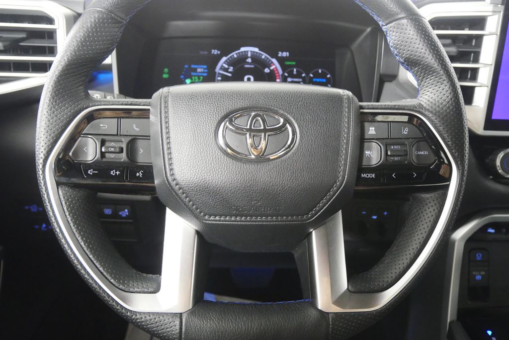 Thumbnail: 2022 Toyota Tundra - 23