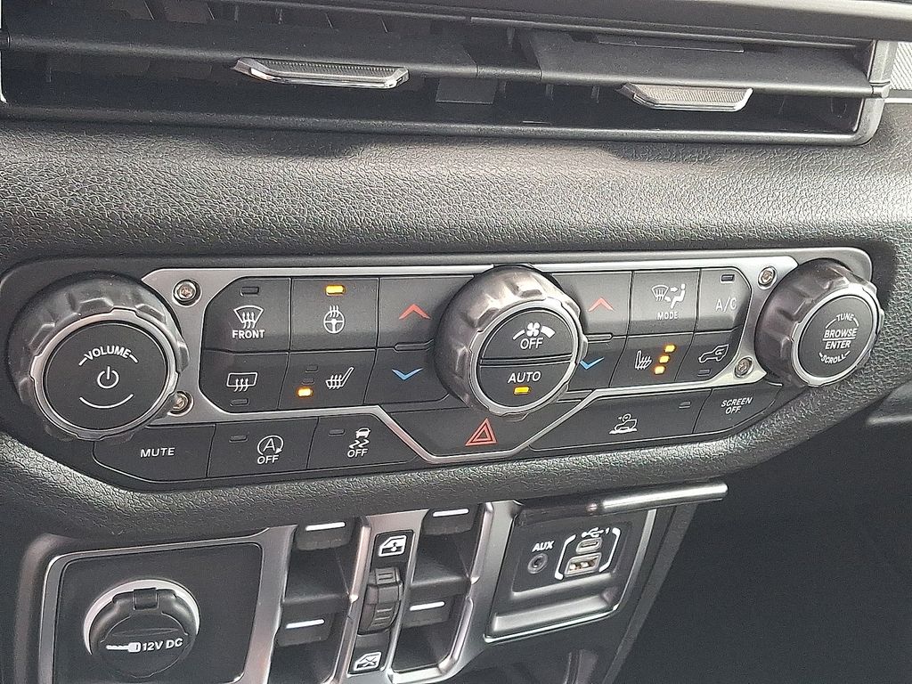 New 2026 Jeep Wrangler SUV