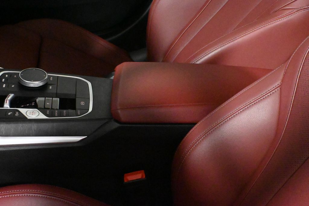 Thumbnail: 2023 BMW 3 Series - 26