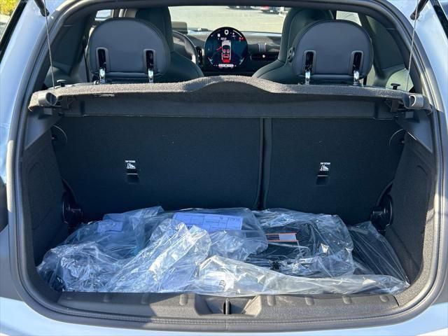 Thumbnail: 2026 MINI Cooper - 28