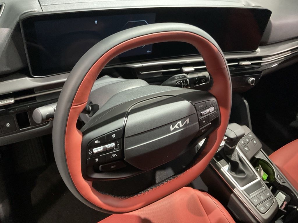 New 2026 Black Kia SX-Prestige image 13