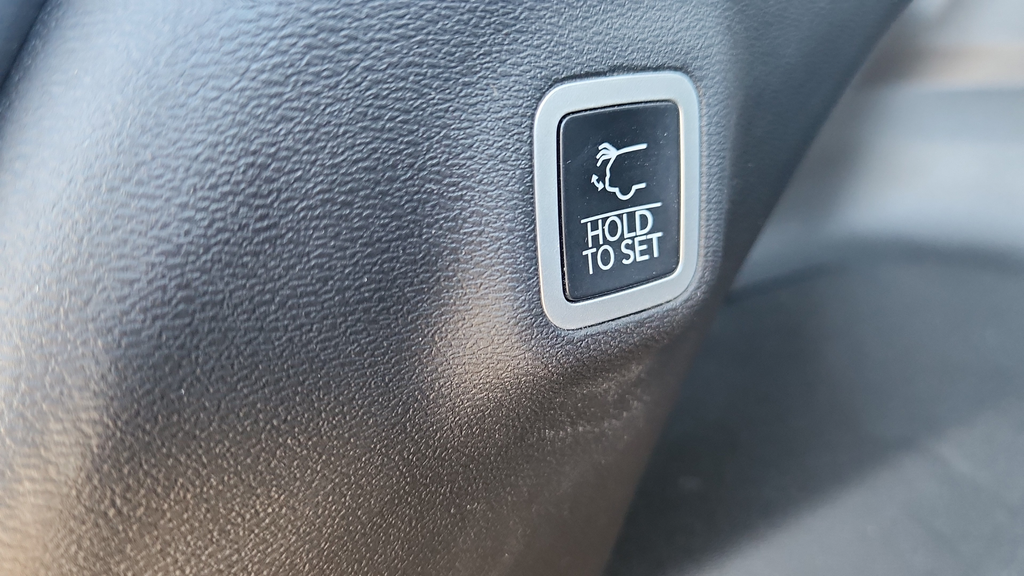 2025 Jeep Wagoneer S