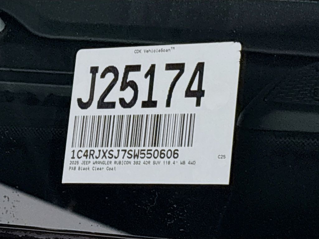 2025 Jeep Wrangler Rubicon 392