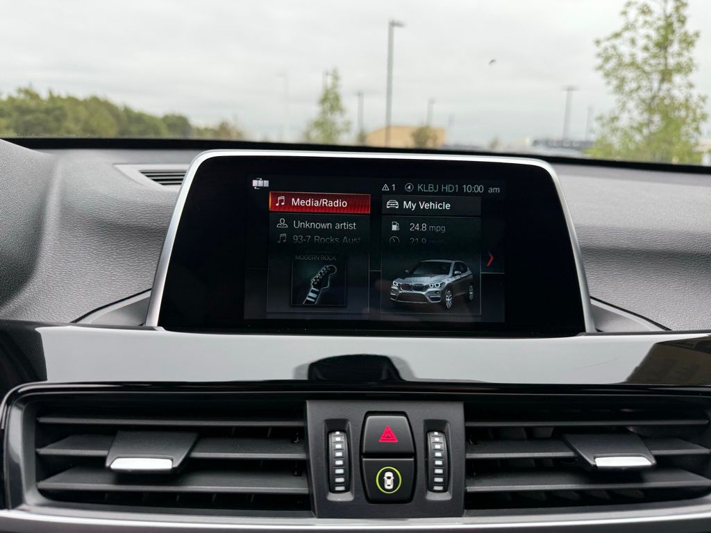 Thumbnail: 2019 BMW X1 - 17