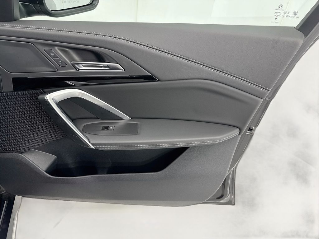 Thumbnail: 2025 BMW X1 - 23