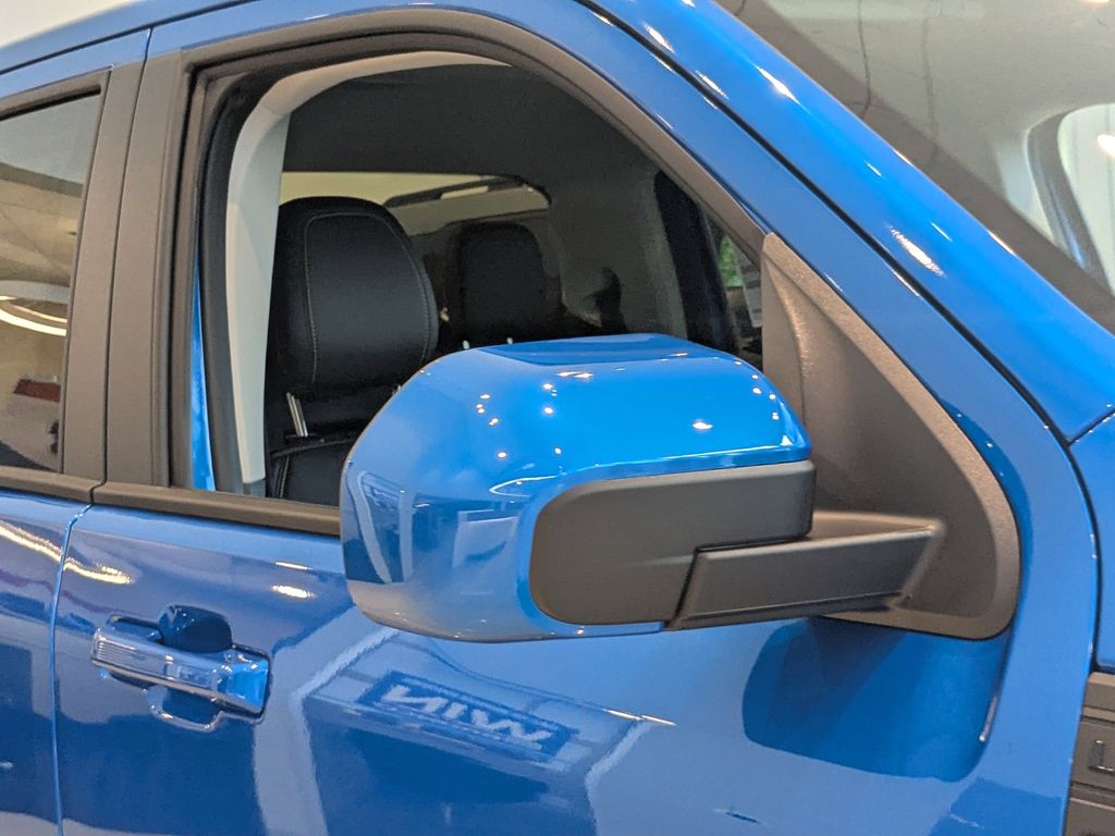 2025 Ford Maverick Lobo