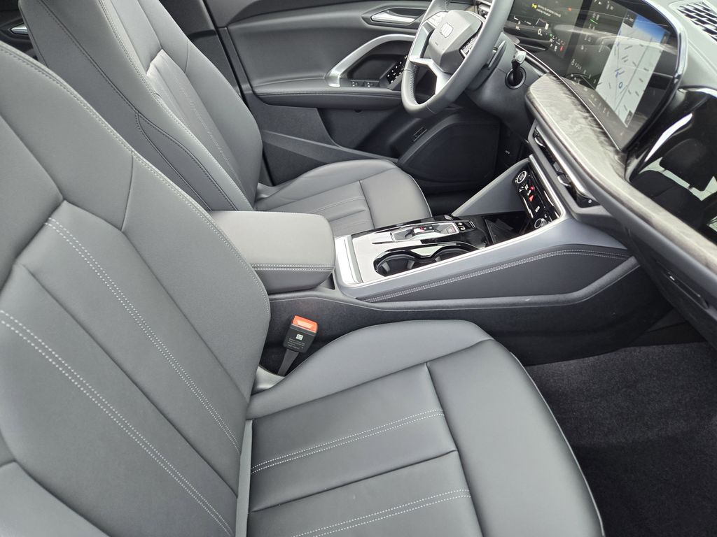 new 2025 Audi Q5 car, priced at $59,030