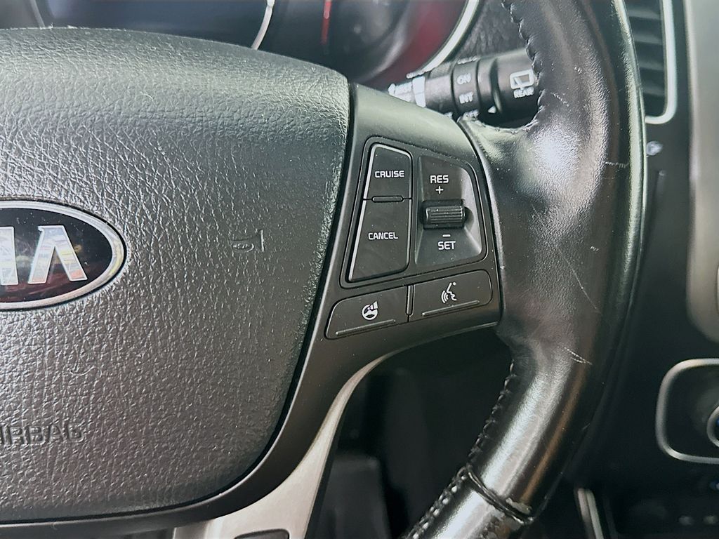 Used 2014 Silver Kia SX image 26