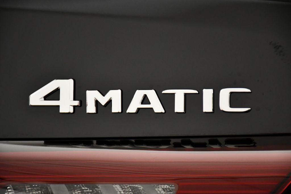 Thumbnail: 2026 Mercedes-Benz GLC - 10