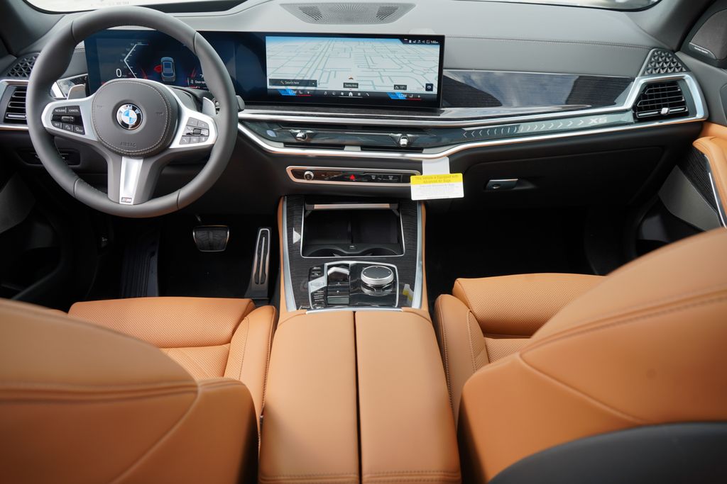 Thumbnail: 2026 BMW X5 - 13