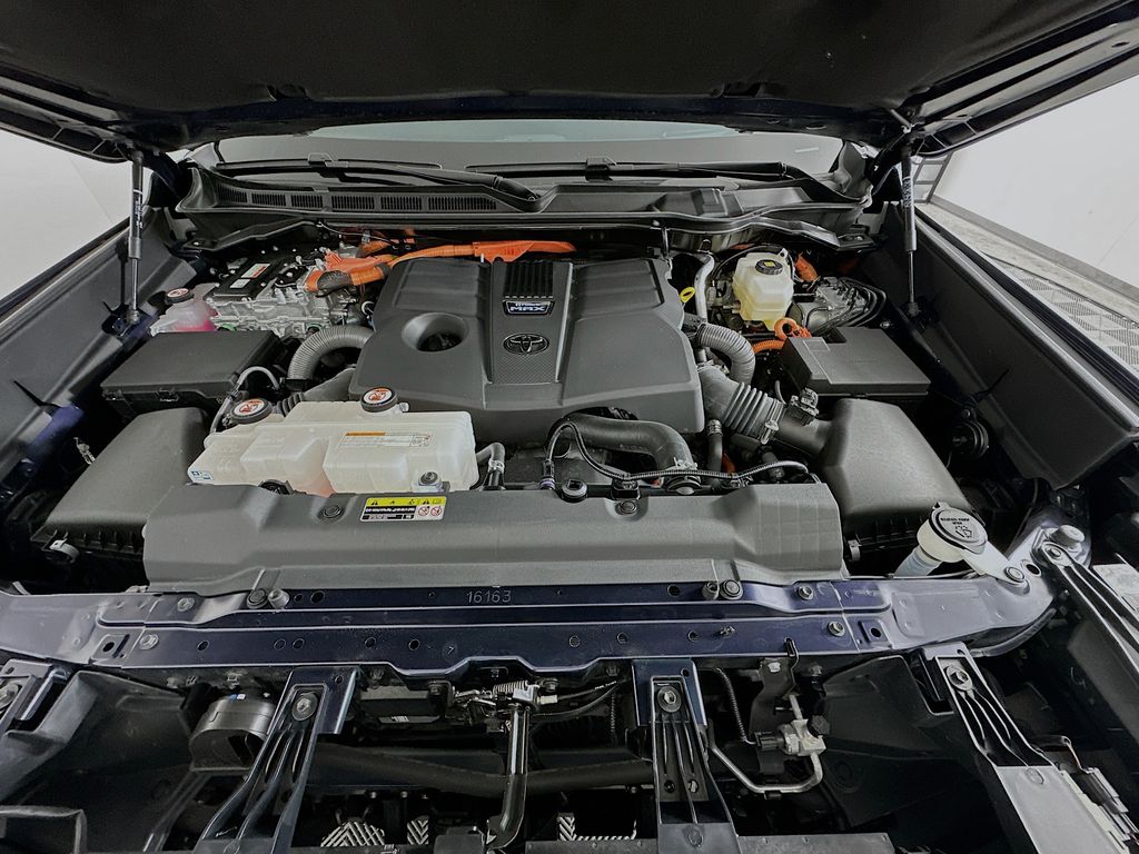 Thumbnail: 2023 Toyota Tundra - 31