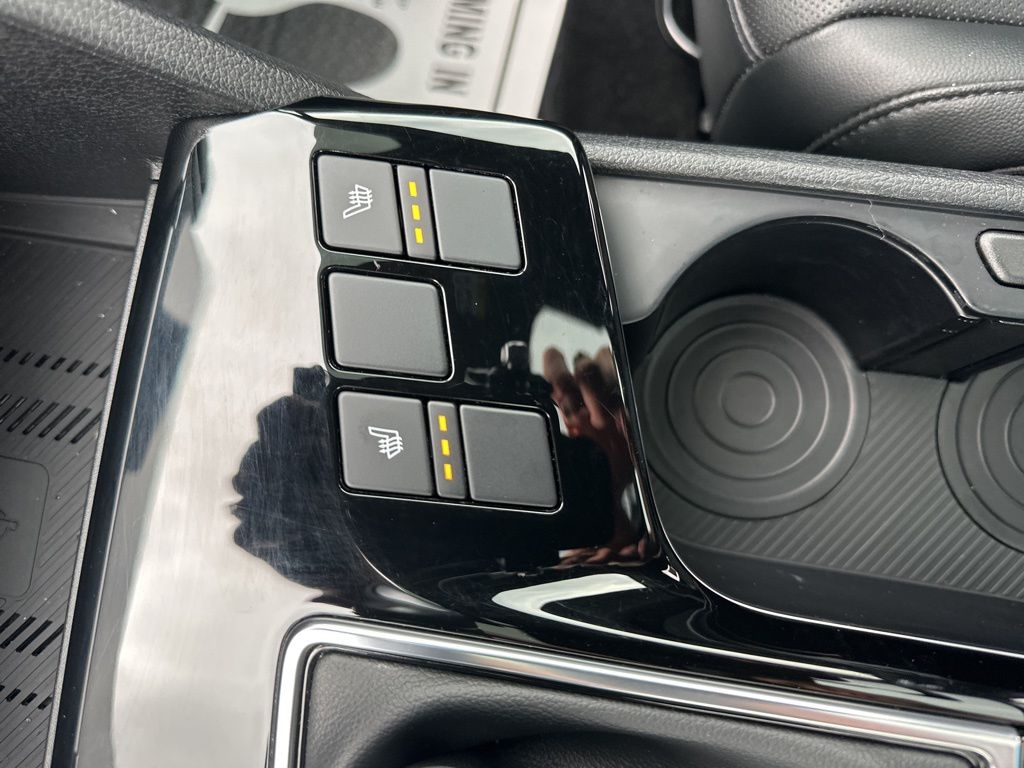 2024 Jungle Green Kia Sportage X-Line AWD SUV
