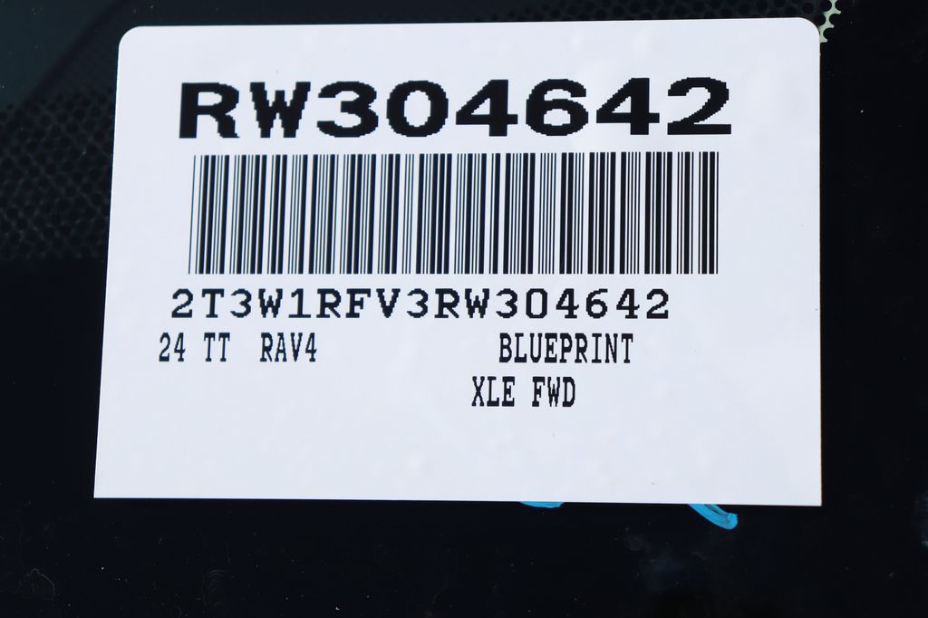 2024 Toyota RAV4 XLE 7