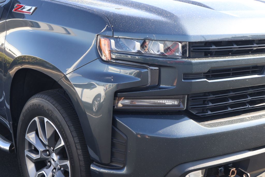 Thumbnail: 2021 Chevrolet Silverado 1500 - 4