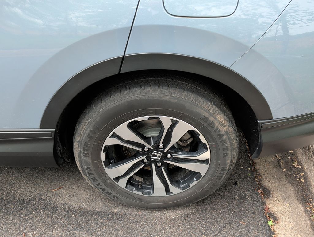 View vehicle photo 7