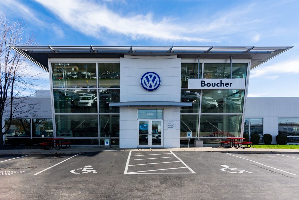 New 2026 Monterey Blue Pearl Volkswagen 2.0T SE image 2