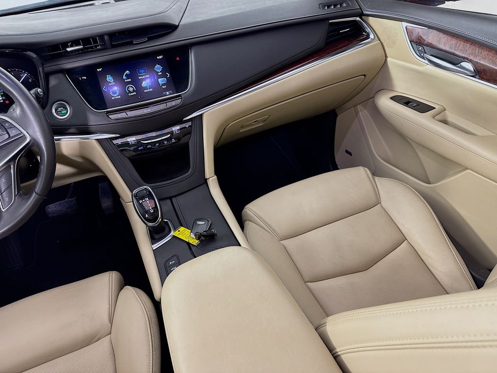 Used Car 2017 Cadillac Xt5  Luxury For Sale Under $15,000 In Austin, Texas