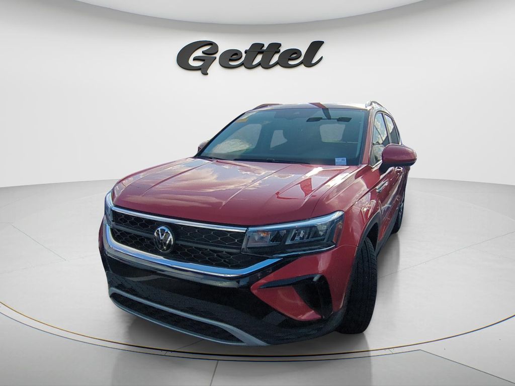 2023 Volkswagen Taos SE FWD