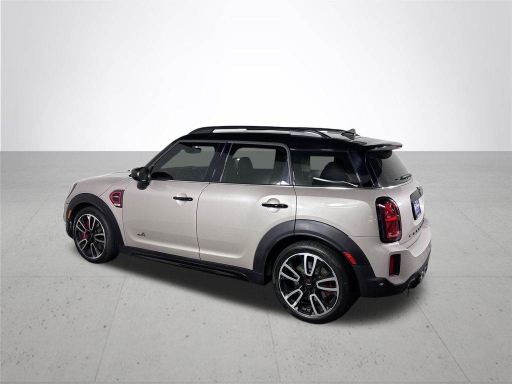 2022 MINI John Cooper Works Countryman Base