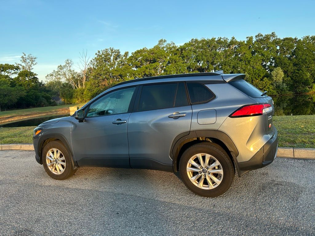 Thumbnail: 2024 Toyota Corolla Cross - 3