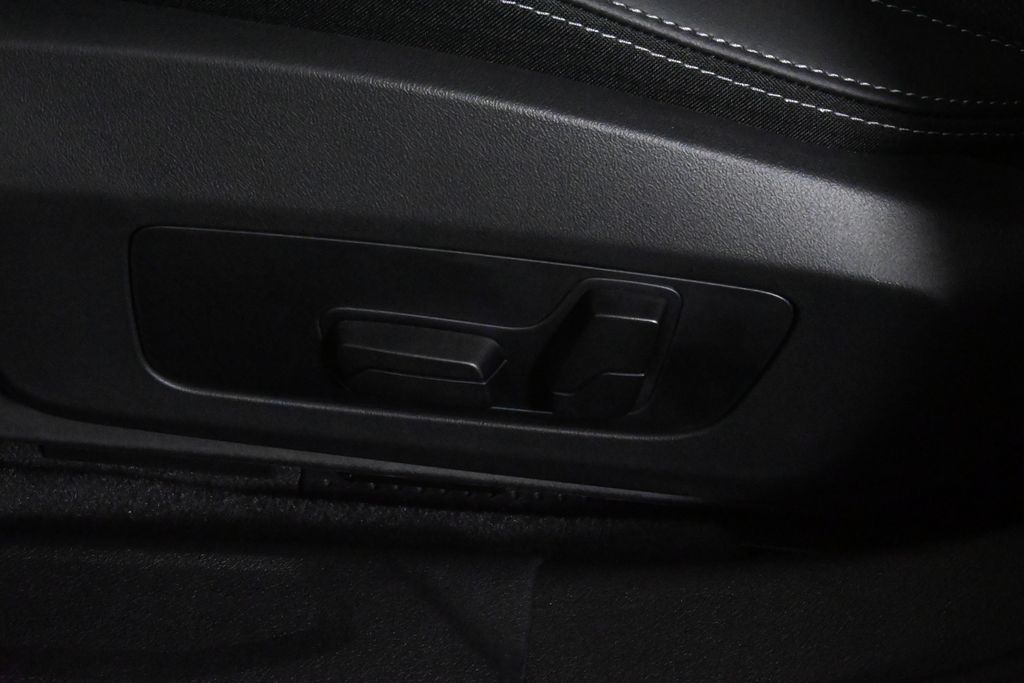 Thumbnail: 2026 BMW 2 Series - 27