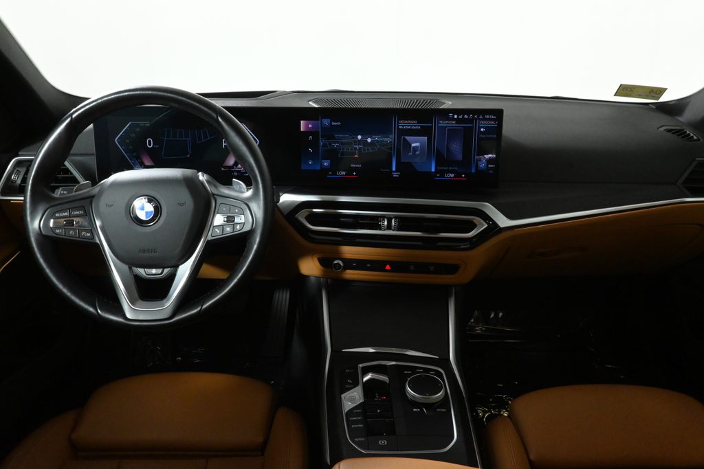 Thumbnail: 2023 BMW 3 Series - 16