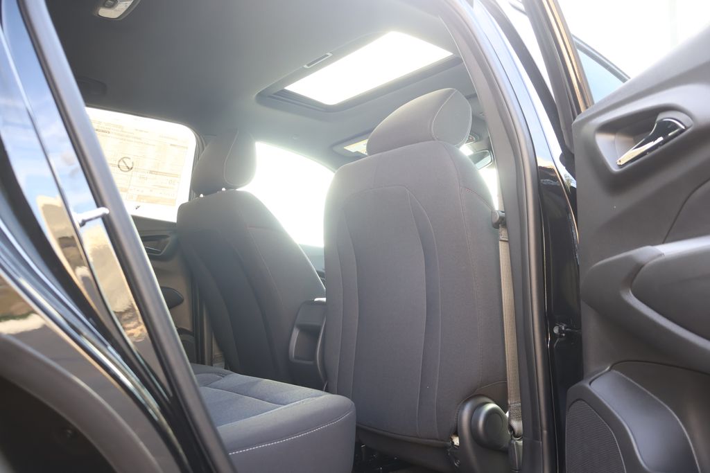 2026 Chevrolet Trax RS - Photo 39