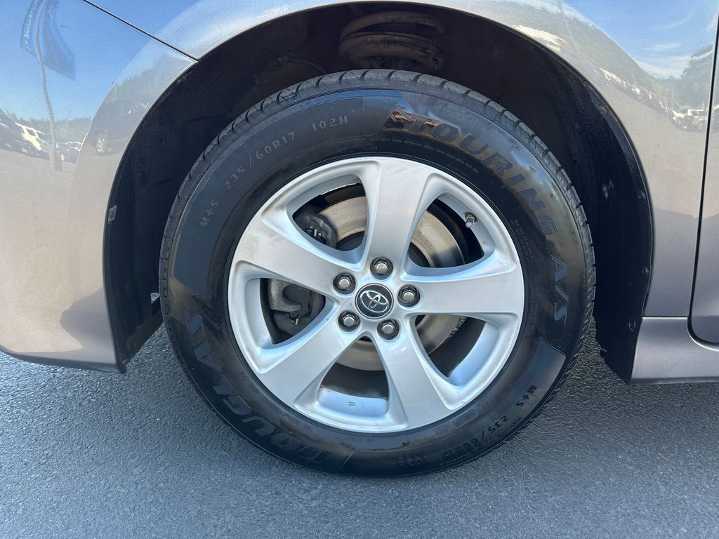 2020 Toyota Sienna L