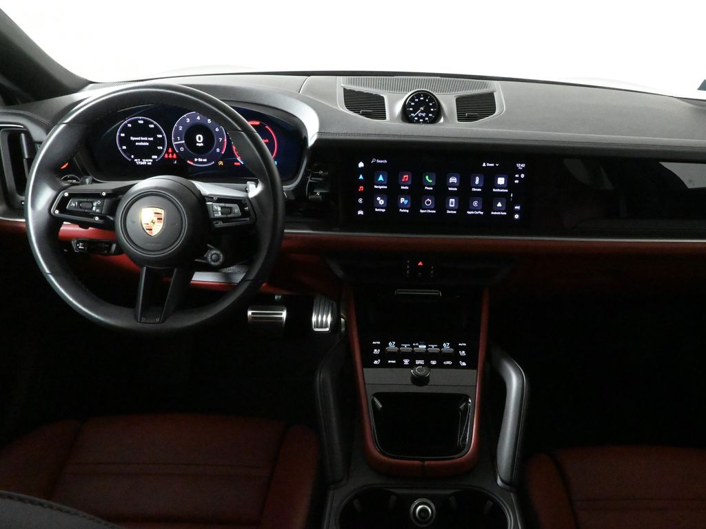 Thumbnail: 2025 Porsche  - 16