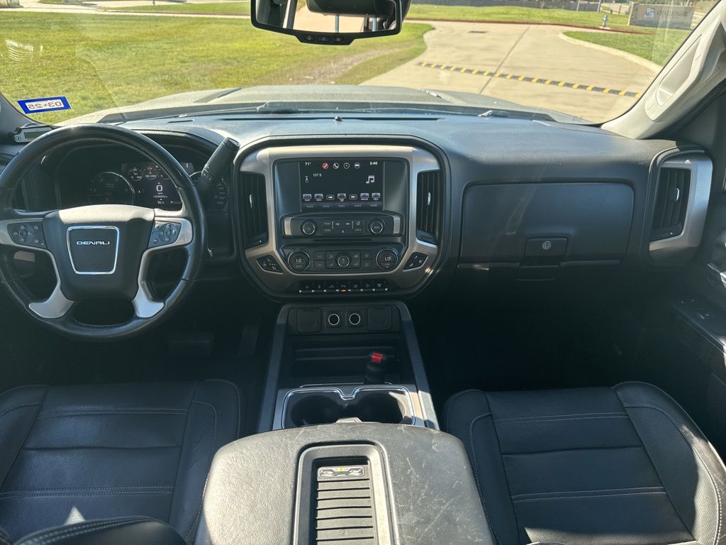 2016 GMC Sierra 2500HD Denali 27