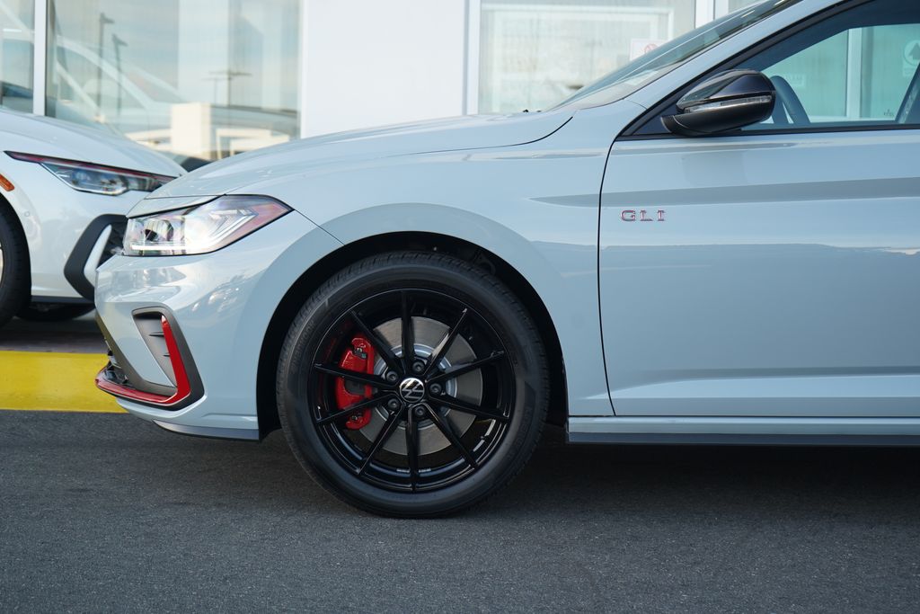 Thumbnail: 2026 Volkswagen Jetta - 2