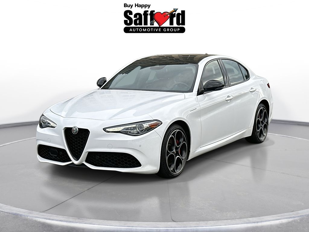 2023 Alfa Romeo Giulia Veloce AWD