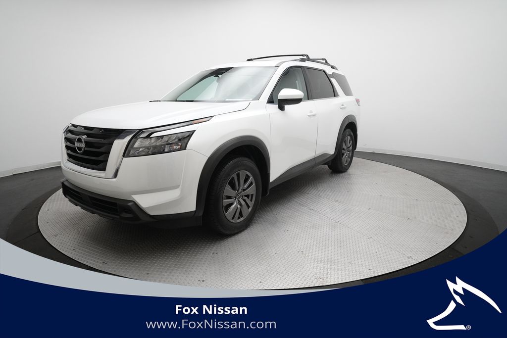 Everest White Pearl Tricoat 2025 Nissan Pathfinder SUV / Crossover All-Wheel Drive 9-Speed Automatic