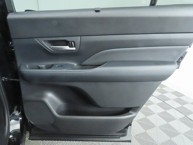 Thumbnail: 2025 Toyota Grand Highlander - 27