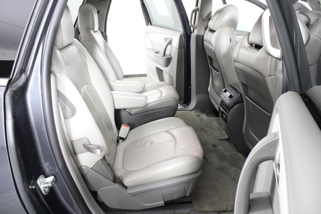 Used 2013 Chevrolet Traverse for sale in 