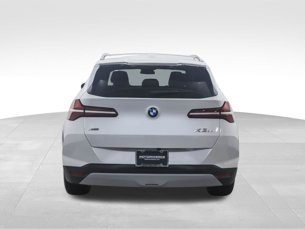 Thumbnail: 2026 BMW X3 - 4