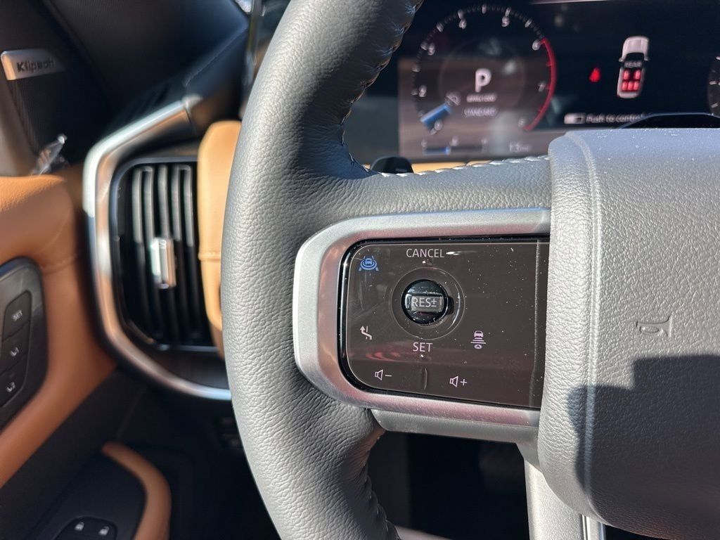 2025 Aspen White Tricoat Nissan Armada SL RWD SUV