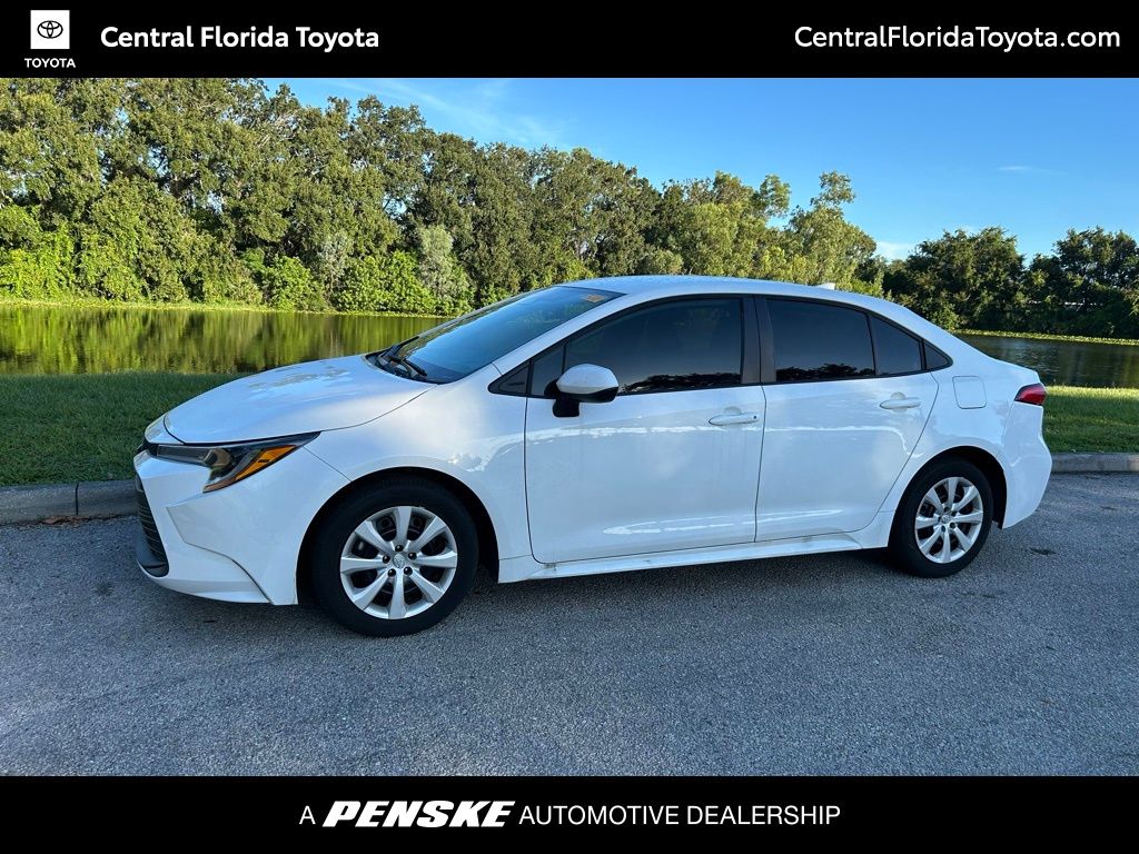 Thumbnail: 2024 Toyota Corolla - 1