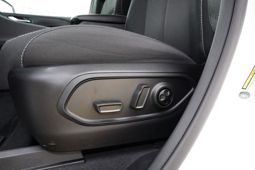 Used Car 2025 Jeep Grand Cherokee  Laredo X For Sale Under $35,000 In Weatherford, Texas