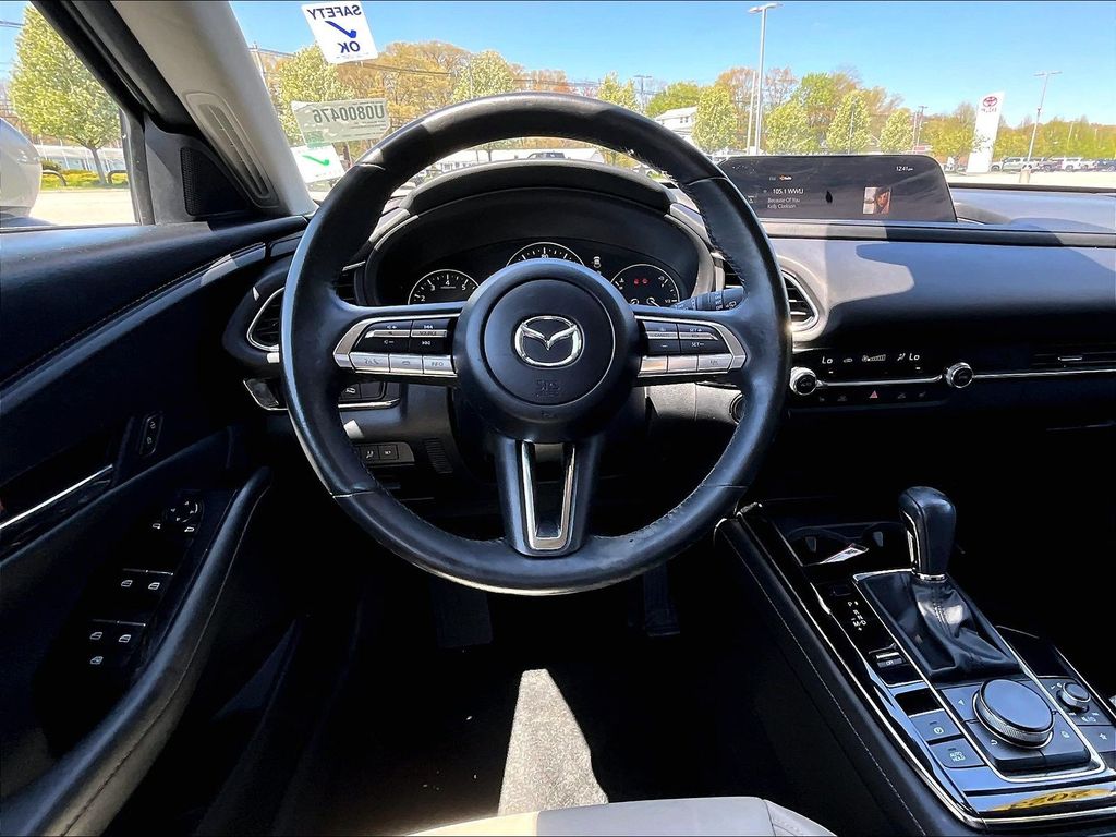 2023 Mazda CX-30 — photo 17