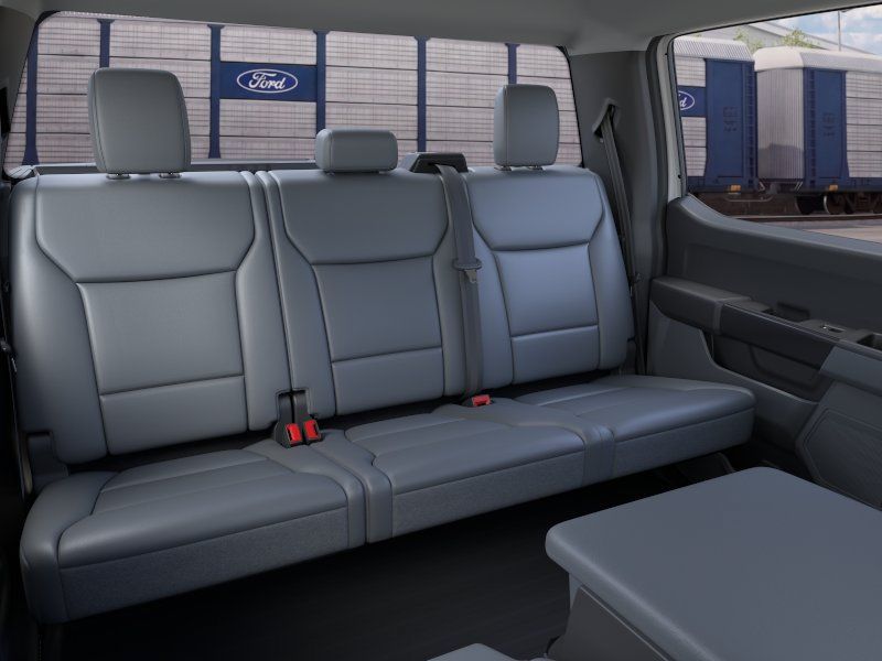 New 2026 Oxford White Ford XL image 11