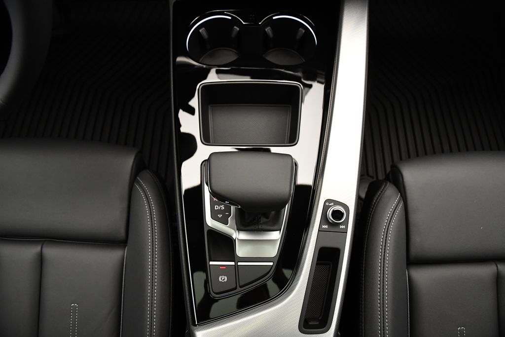 Thumbnail: 2025 Audi A5 - 31