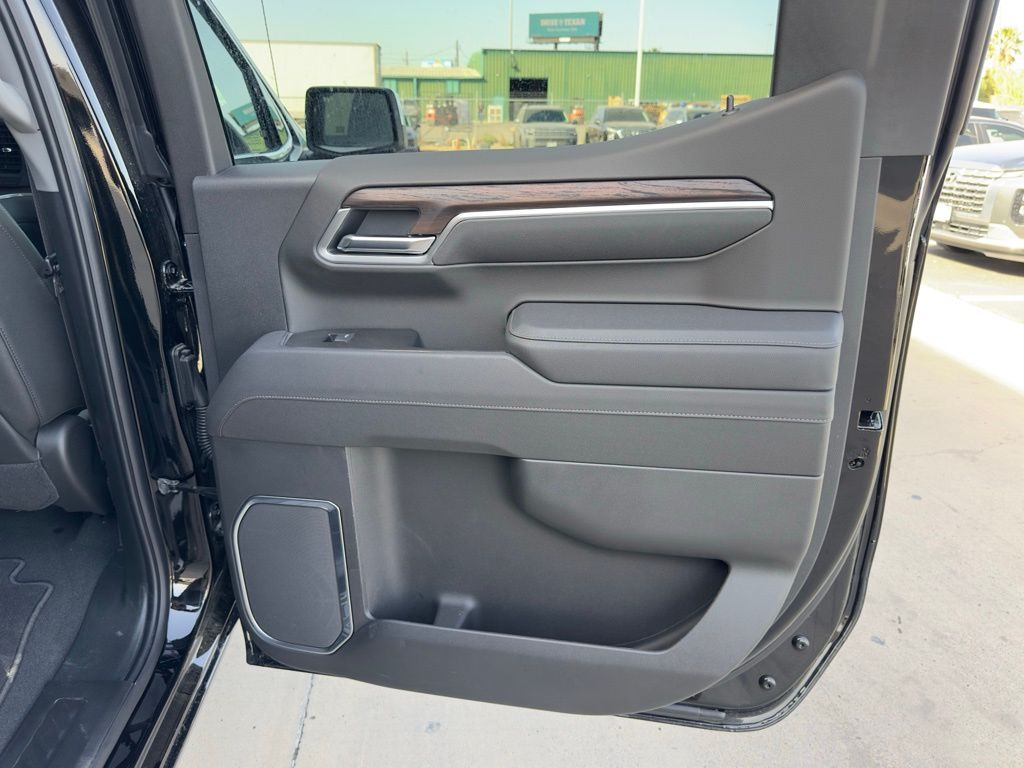 Thumbnail: 2025 GMC Sierra 1500 - 20