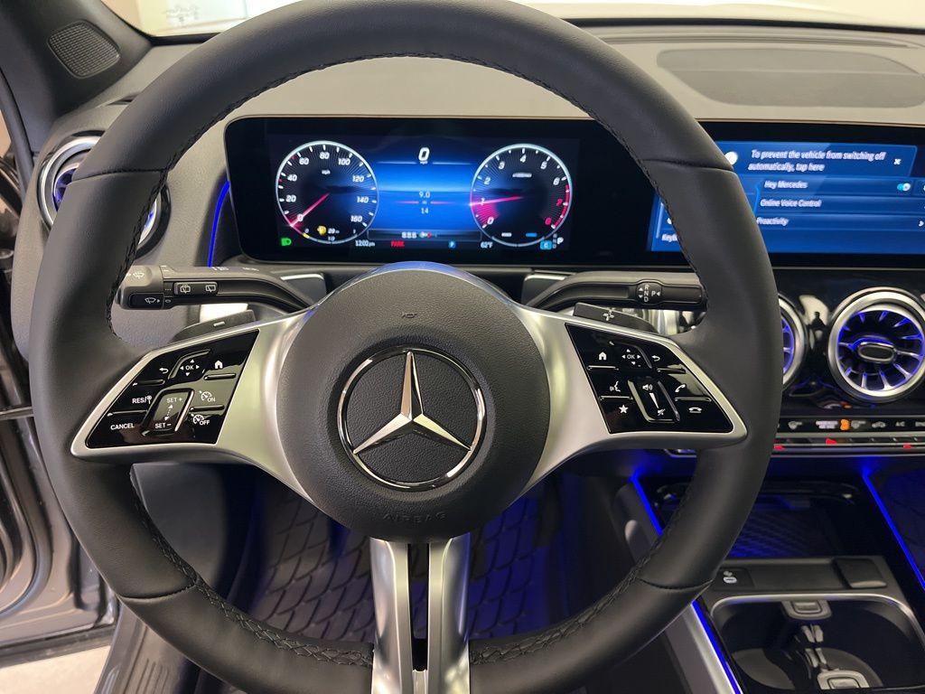 Thumbnail: 2026 Mercedes-Benz GLB - 14